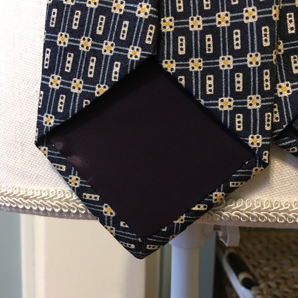 CHAPS Ralph Lauren Silk Necktie - Picture 5 of 5